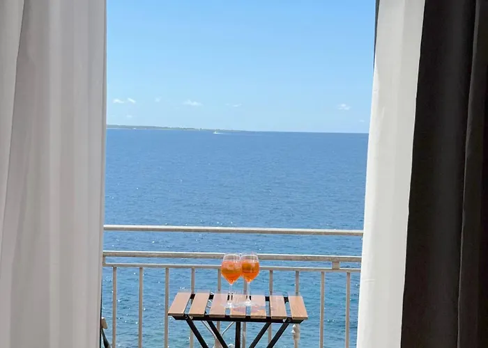 Abuela Teta - Sea Front Apartamento